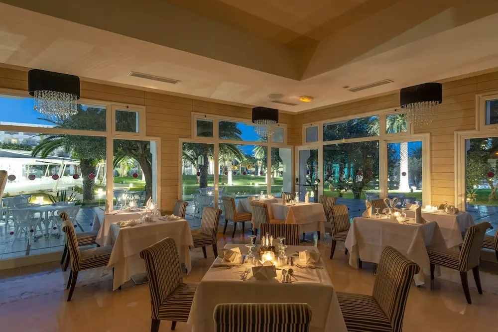 هتل جازتور خالف سوسه